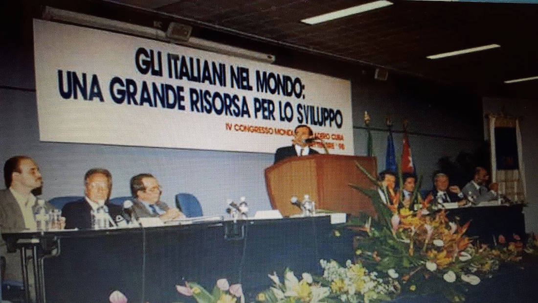 Congresso-CIM-di-Cuba-con-Fidel-e-Osmani